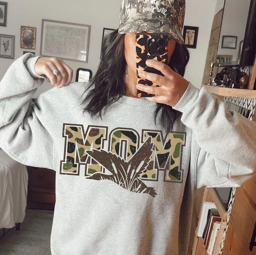 Mom Duck Hunting Distressed Camo