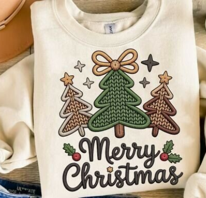 Faux Yarn Merry Christmas Tree