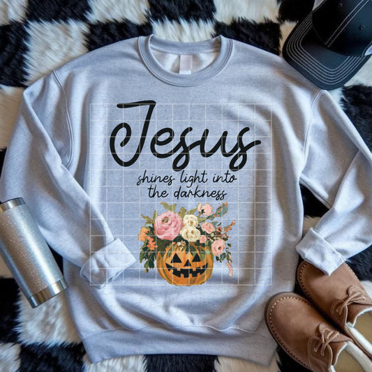 Jesus Shines Light In Darkness
